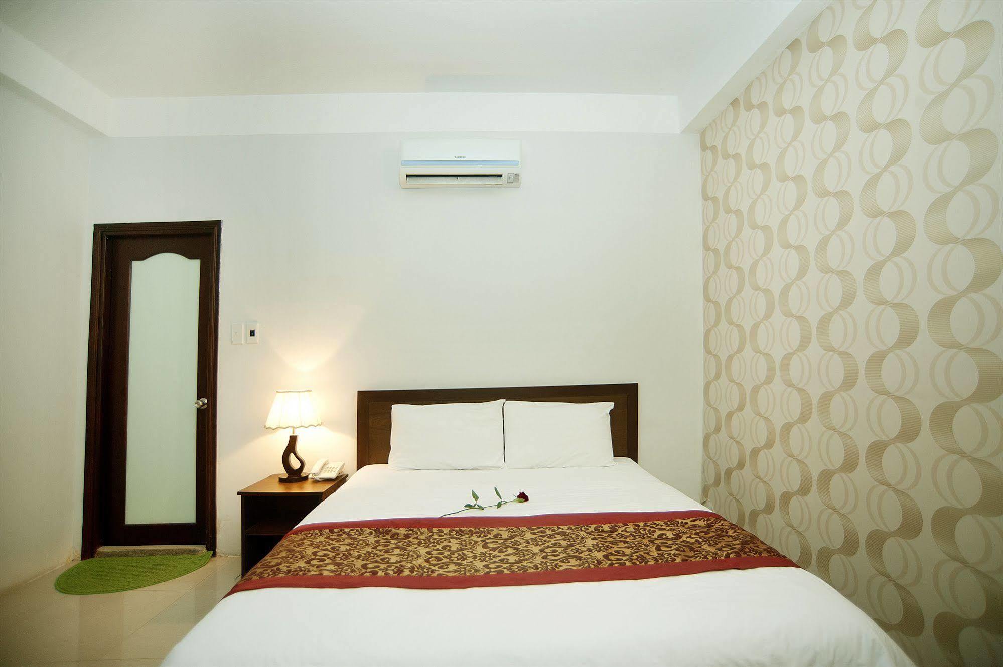 Bin Star Hotel Đà Nẵng Extérieur photo